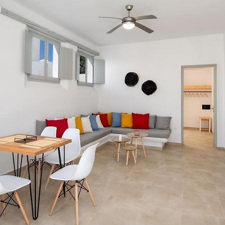 Astivi Santorini Apartments Pýrgos Exterior foto