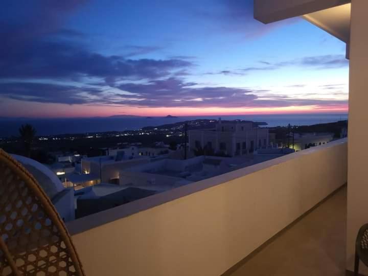 Astivi Santorini Apartments Pýrgos Exterior foto